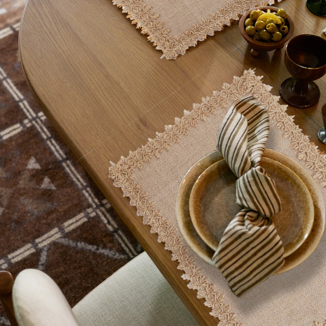 jute-placemats-rustic-woven-tablemats-with-tassels-for-tableware-dining-scene-072401