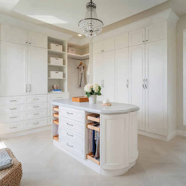 light-brown-wooden-jewelry-box-scene-06281