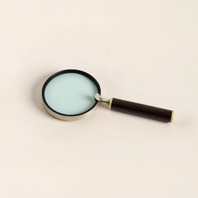 magnifying glass on the table