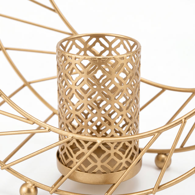 metallic candle lantern detail