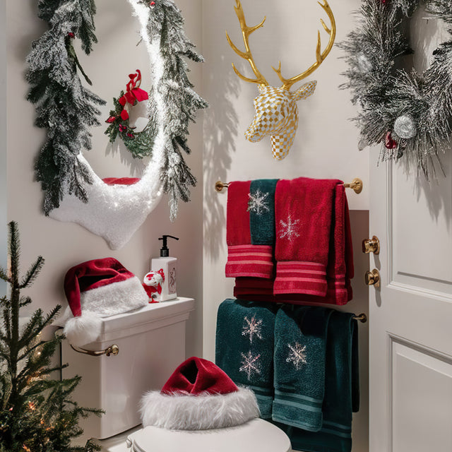 modern luxury deer head wall art in the bathroom