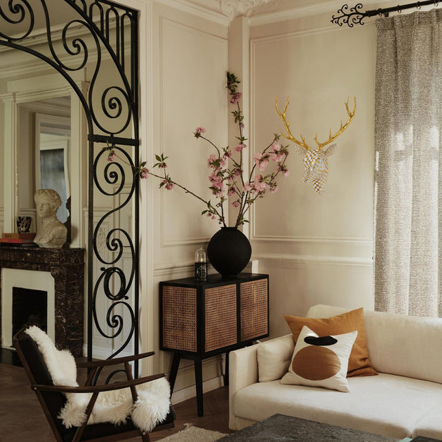 modern luxury deer head wall art in the living room