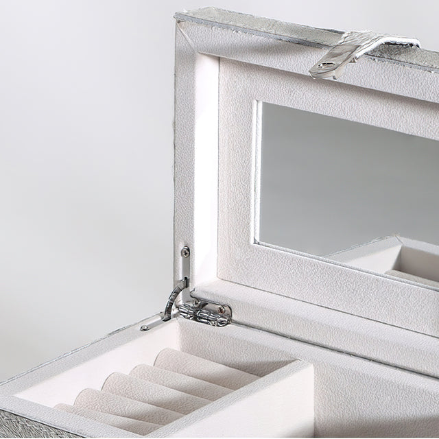 modern minimalist horsehair white leather decorative storage box details