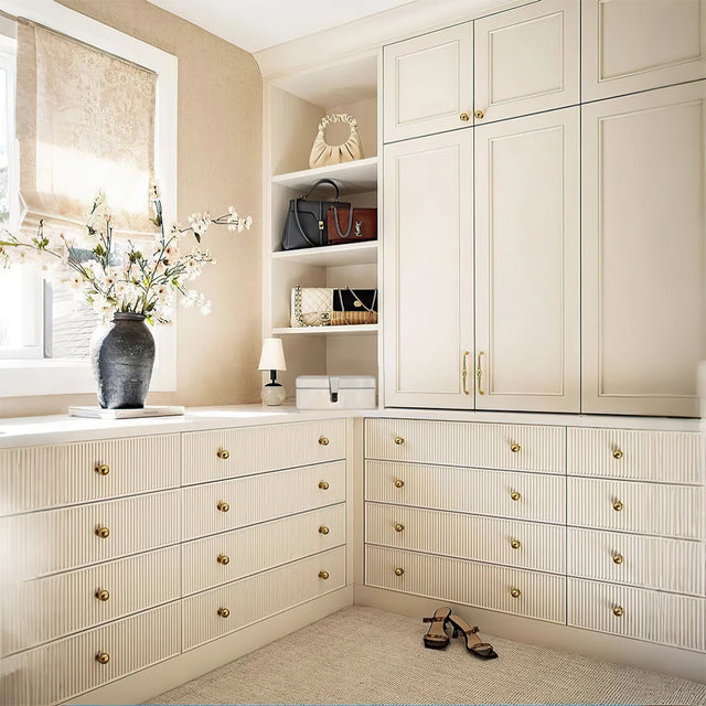 modern minimalist horsehair white leather decorative storage box in the cloakroom