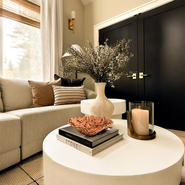 modern minimalist resin fruit bowl in the living room