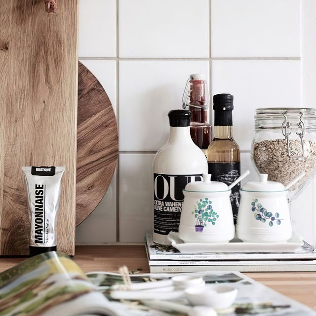 plant ceramic condiment set in the kitchen