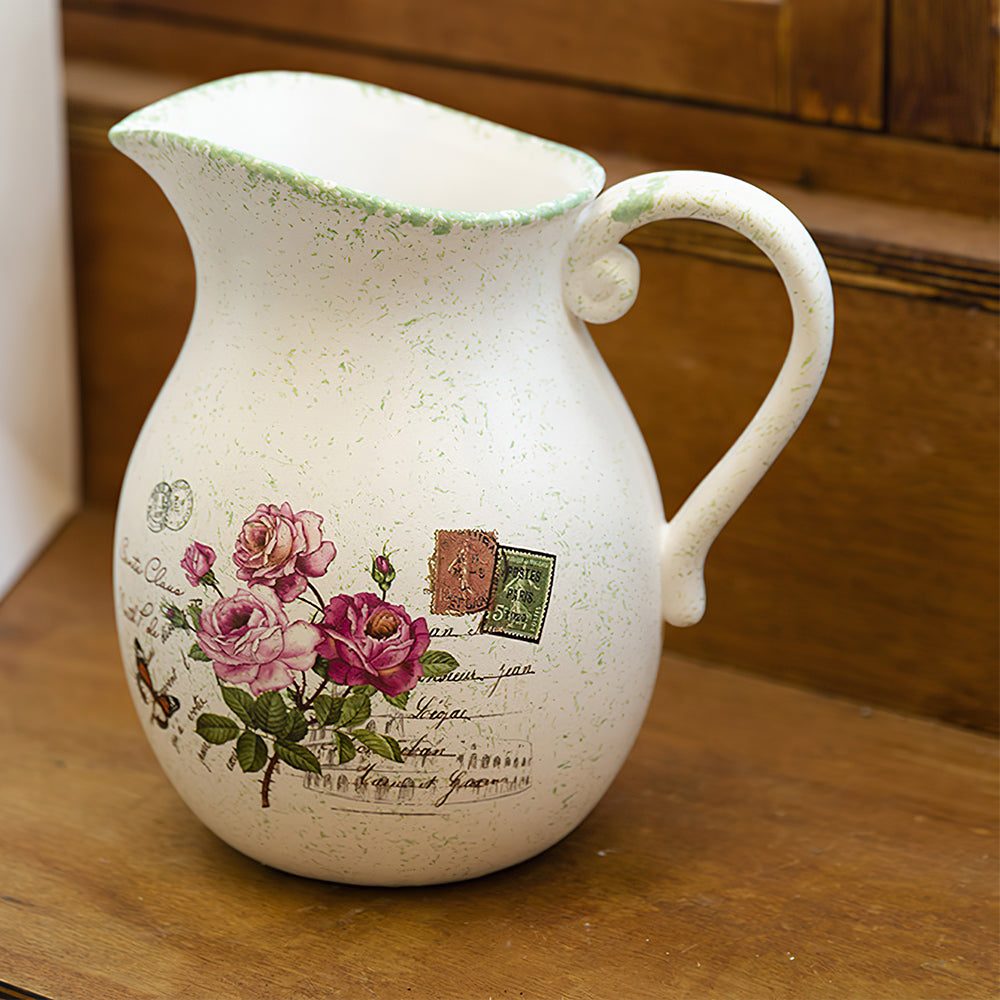 retro-style-ceramic-vase-with-handle-close-up-070502