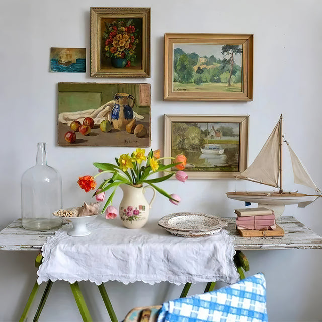 retro-style-ceramic-vase-with-handle-scene-070504