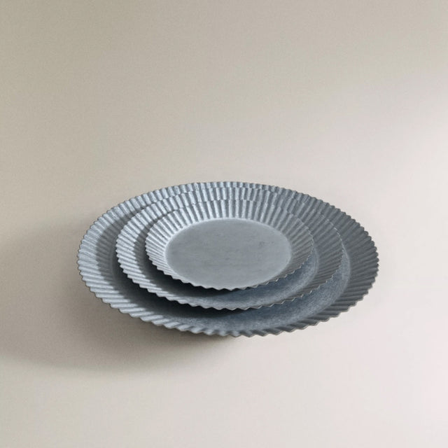round storage tray