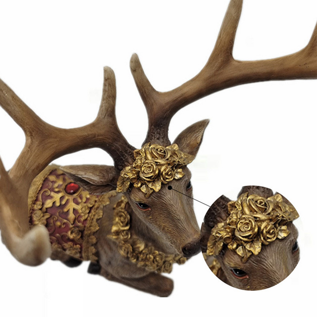 sitting deer figurine details
