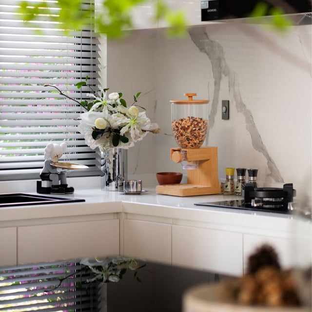 solid-wood-cereal-dispenser-with-base-scene-06115