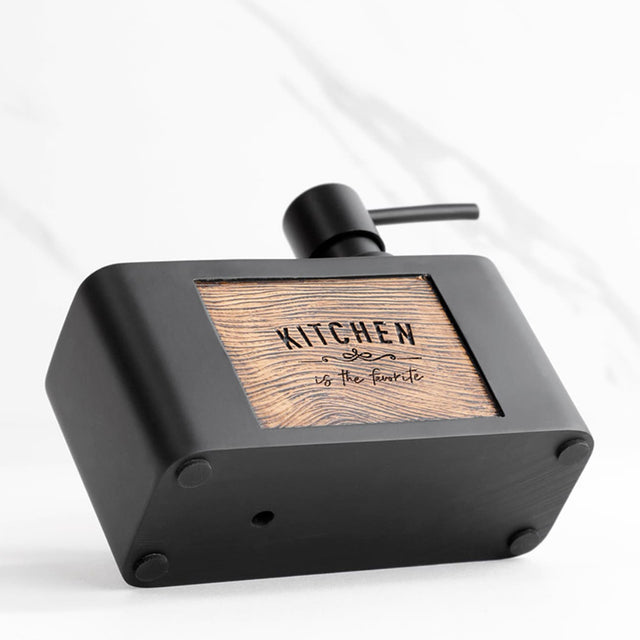 squeeze-type-refillable-dispenser-bottle-close-up-06272