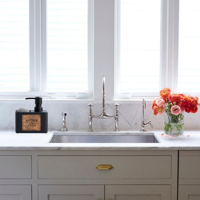 squeeze-type-refillable-dispenser-bottle-scene-06273