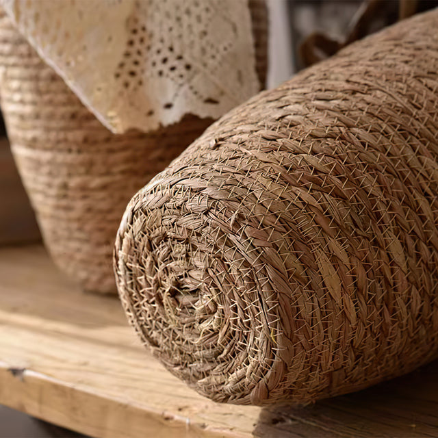 straw-woven-flower-basket-with-handles-close-up-06061