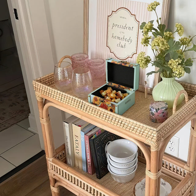 sunflower pu storage box with lids on the storage rack