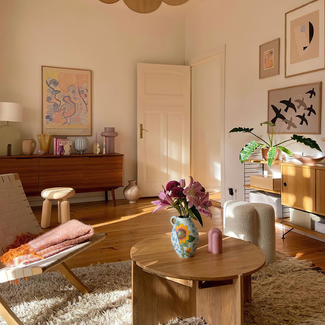 sunflower themed ceramic vase on the coffee table