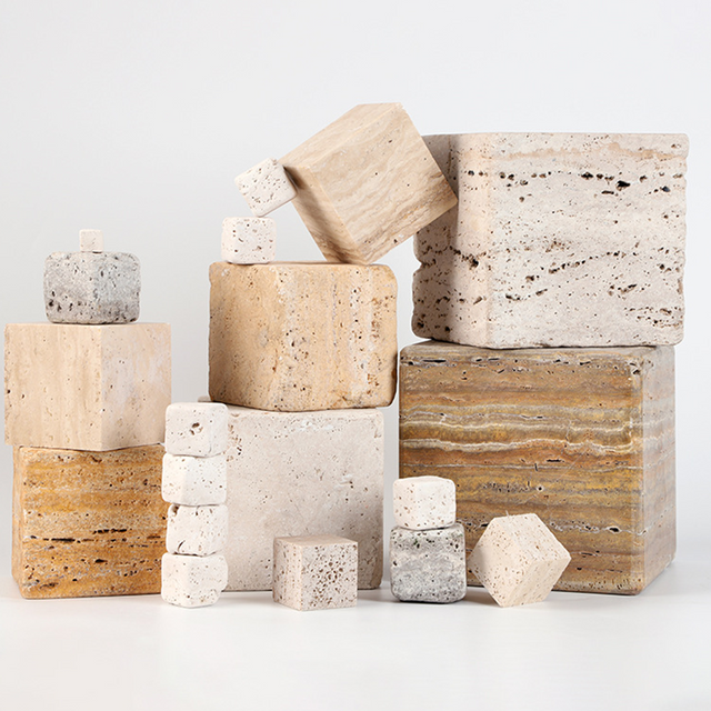 travertine decorative stones pile up