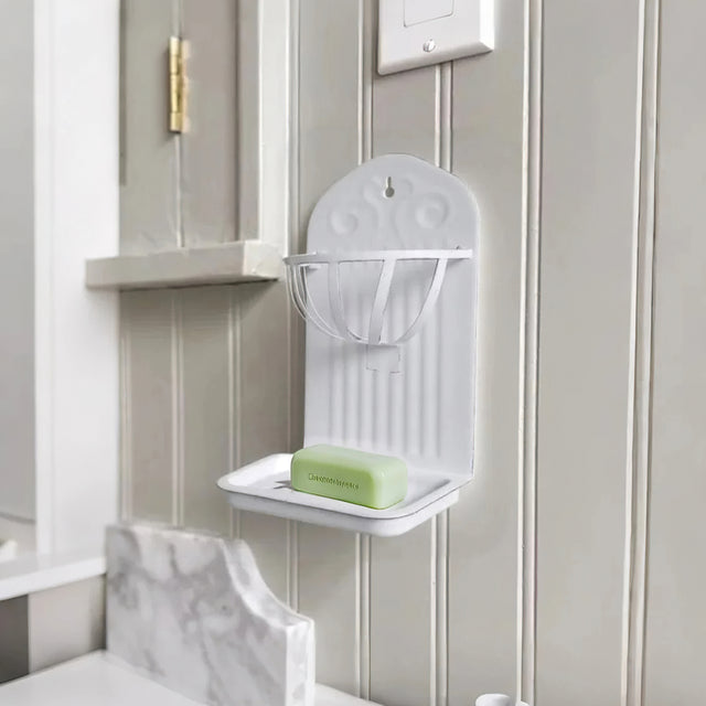 vintage-enamel-relief-soap-dish-with-drainage-scene-0612