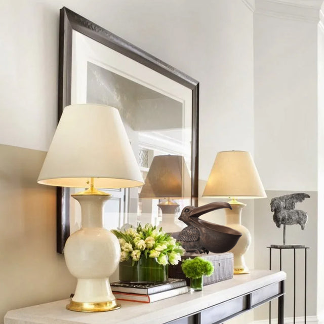 vintage-style-resin-pelican-decorative-scene-0527