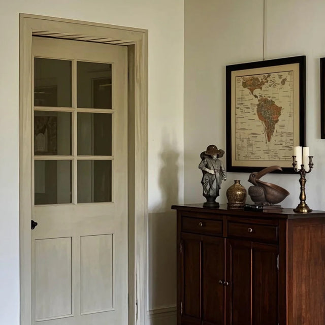 vintage-style-resin-pelican-decorative-scene-05273