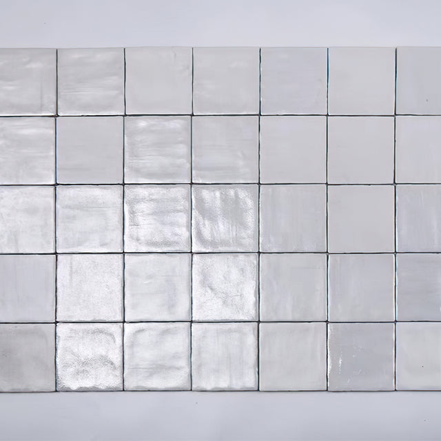 vintage-style-white-wall-tiles-close-up-0702