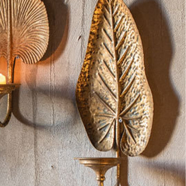 wall sconce candle holder details