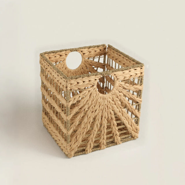 water-hyacinth-woven-storage-basket-product-072503