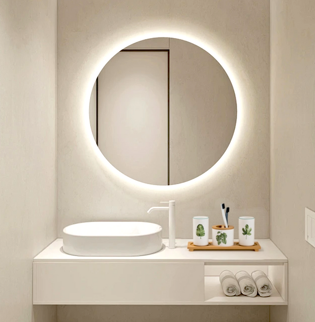 white ceramic bathroom set in the bathroom