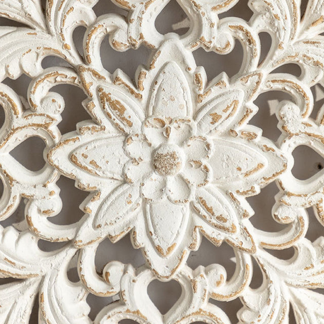 wood-hanging-round-wall-decor-for-living-room-close-up-0528