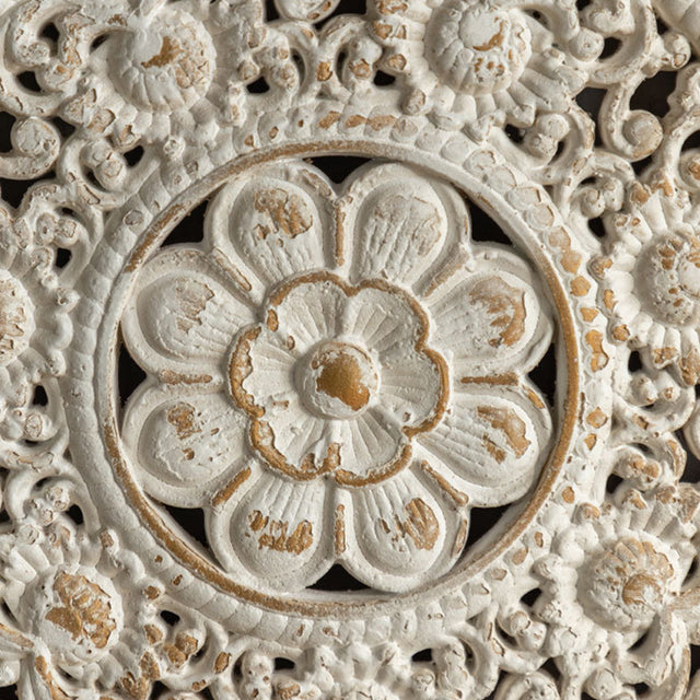 wood-hanging-round-wall-decor-for-living-room-close-up-05281