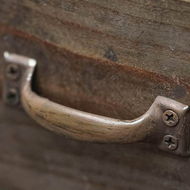 wood planter box 1 drawer handle details