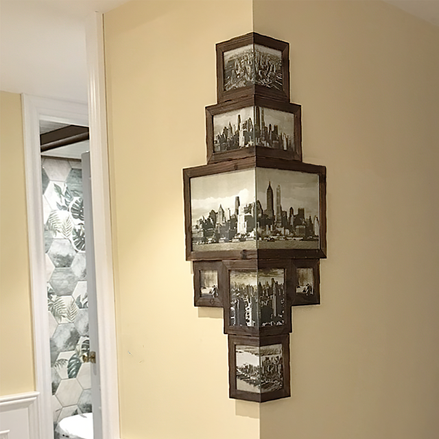 wood-wall-hang-picture-frame-close-up-05284