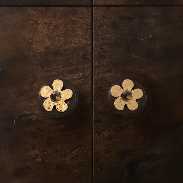 wooden-electroplated-handle-with-floral-pattern-product-0711