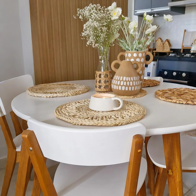 woven-corn-husk-placemats with coffee cup
