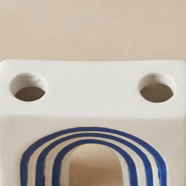 Arch ceramic ornament top view
