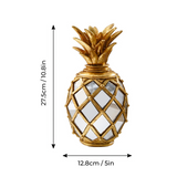 Candle holder with size scale
