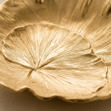 Detailed lotus vein tray surface