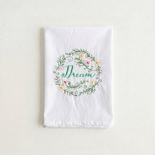 Green wreath letter linen napkin
