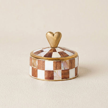 Heart knob checkered jewelry box