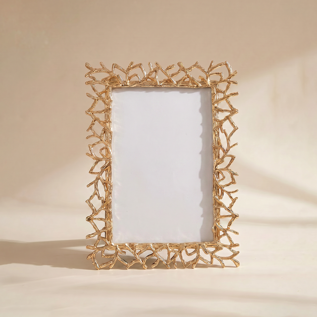 Gold Metal Twig Branch Photo Frame – Champagne Gold Openwork Design
