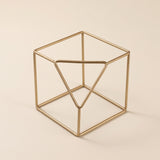 Large gold wire geometric decor
