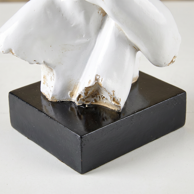 Marble base bust side bottom view