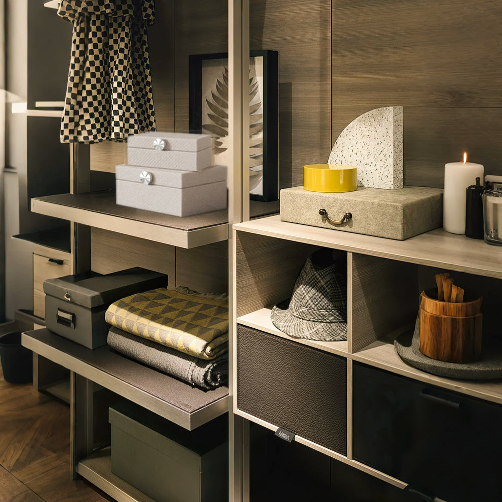 Modern Minimalist Woven Leather Storage Box Quartz Gray Decorative Organizer for Jewelry Vanity Living Room in the Wardrobe