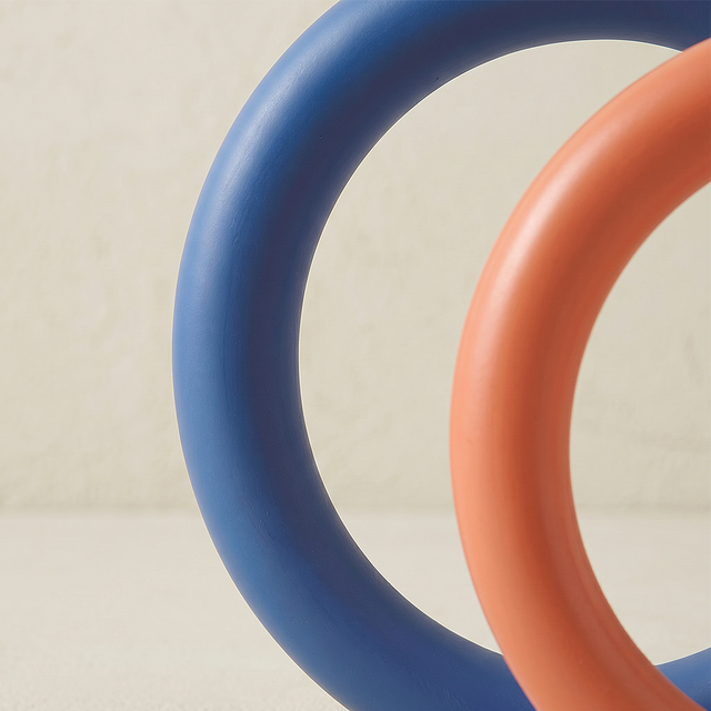 Set of 2 Modern Ring Sculptures – Matte Resin Abstract Decor Figurines in Blue & Orange for Shelves, Consoles & Desks