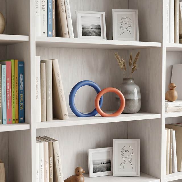 Set of 2 Modern Ring Sculptures – Matte Resin Abstract Decor Figurines in Blue & Orange for Shelves, Consoles & Desks