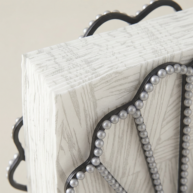 Scallop Holder Side Wave Frame Detail