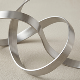 Side angle intertwined loop texture detail