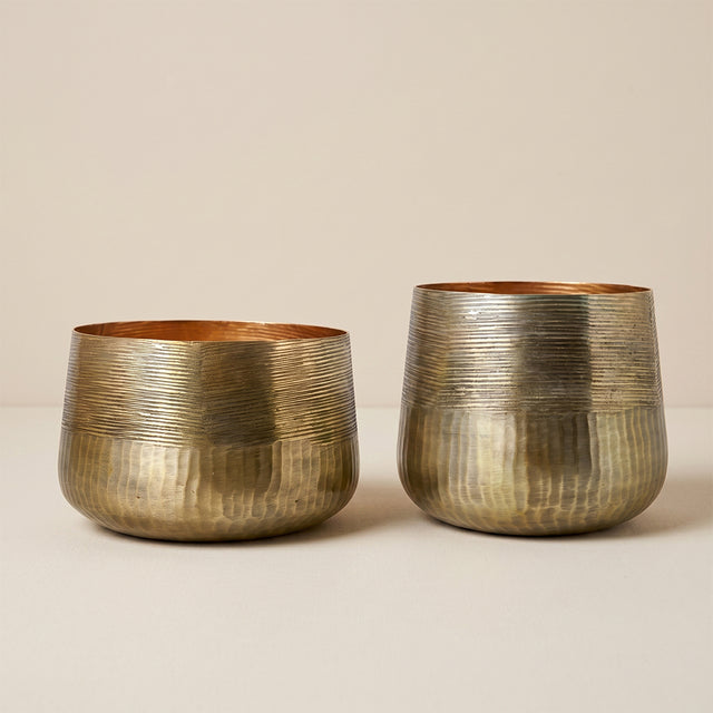 Antique Gold Hammered Aluminum Planter Vase — Dual-Texture Decorative Bowl for Flowers, Table Centerpiece & Home Decor, 2 Sizes