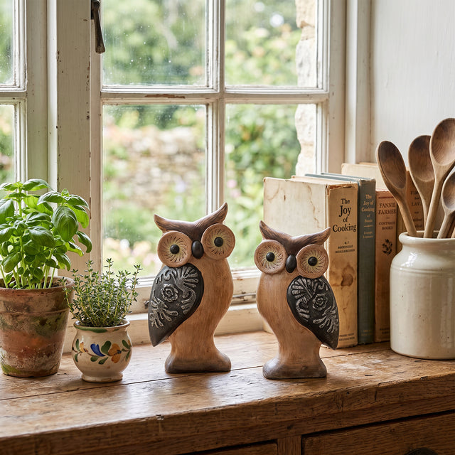 Wood Owl Set On Windowsill