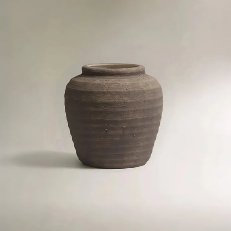 antique-rough-pottery-vase-0627